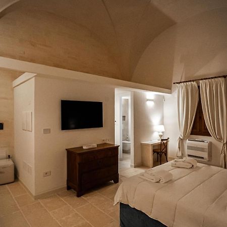 Masseria Torleanzi Wine Relais San Pietro Vernotico Eksteriør bilde