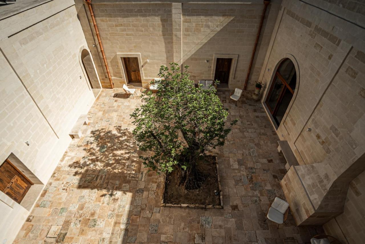 Masseria Torleanzi Wine Relais San Pietro Vernotico Eksteriør bilde