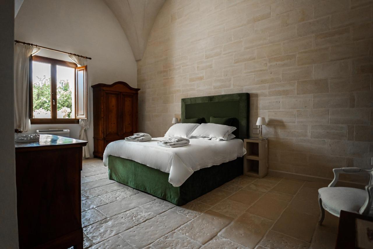 Masseria Torleanzi Wine Relais San Pietro Vernotico Eksteriør bilde