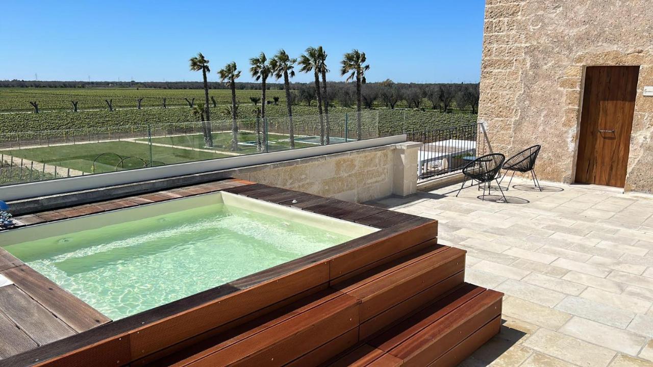 Masseria Torleanzi Wine Relais San Pietro Vernotico Eksteriør bilde